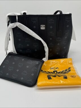 MCM
MCM Reversible Liz Monogrammed Tote Bag